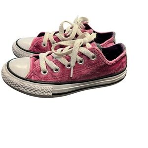 Youth Converse All‎ Star Lace Up Sneaker Velvet Kids Size 11 Pink